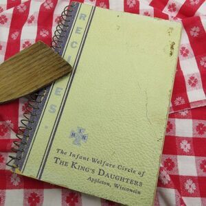 The Infant Welfare Circle of The King's Daughters Cook Book 1935 Appleton WI